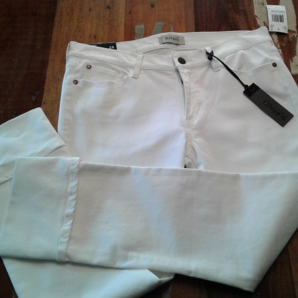 Buffalo David Bitton Capris